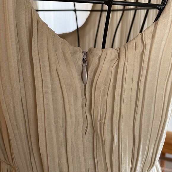 Theory Pleated Silk Dress - Picture 4 of 8